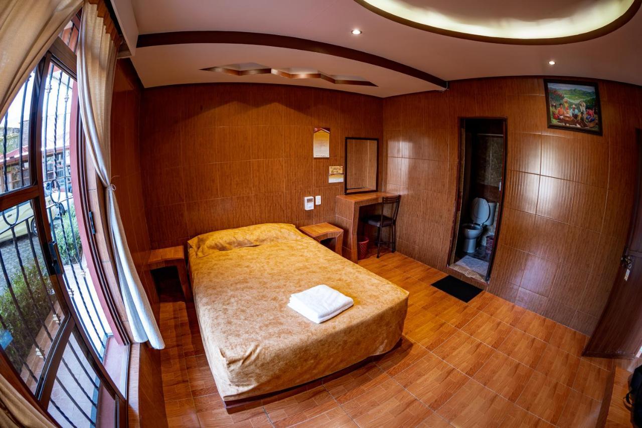Hotel & Suites Posada Molina Куэтсалан-дель-Проґресо Екстер'єр фото